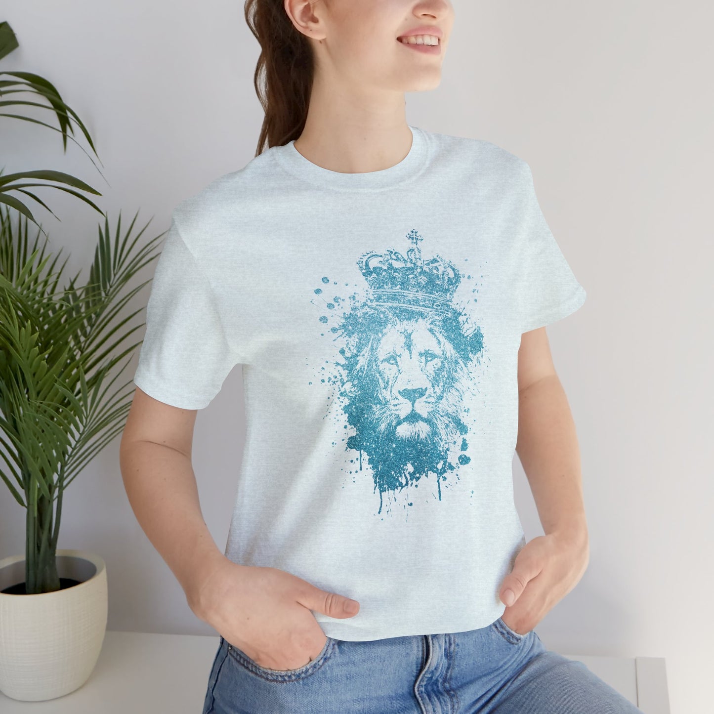 King | Graphic Tee